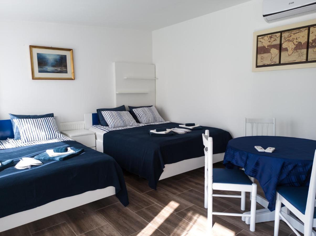 Apartman Dvoristance جولوباك المظهر الخارجي الصورة