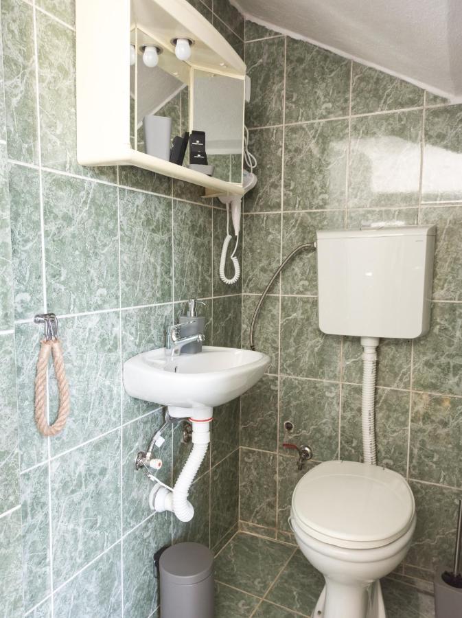 Apartman Dvoristance جولوباك المظهر الخارجي الصورة